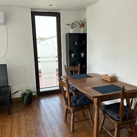 Lovely Apartment In Villa In Bukarest Eksteriør billede